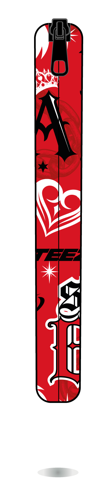 Funda para manga ATEEZ BAD roja, detalle del diseño, con estampado propio y cierre con cremallera.