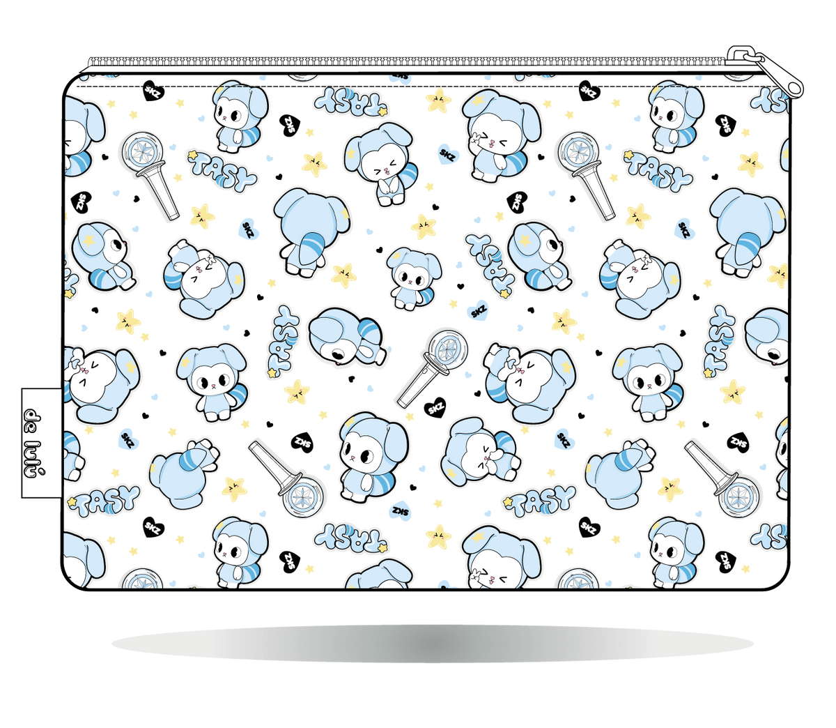 Funda para Kindle TASY chibi blanca de Stray Kids, vista trasera, con personajes TASY azules sobre fondo blanco